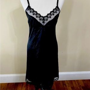 Diane Von Furstenberg Black Slip